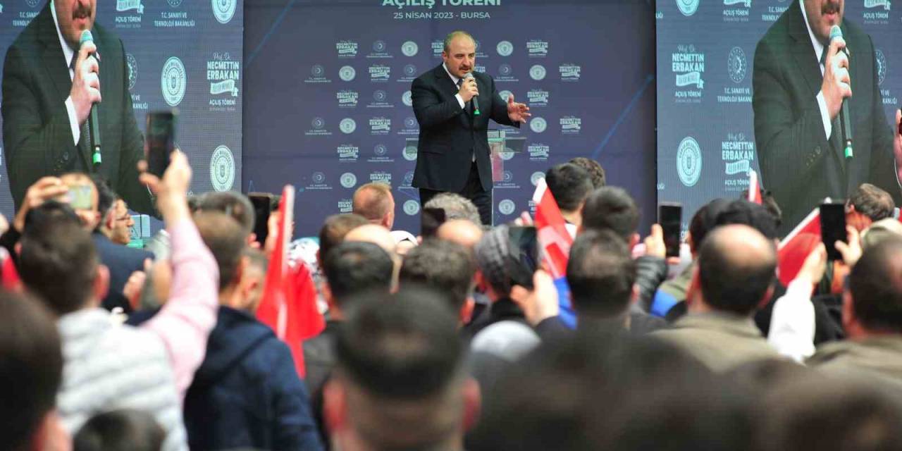 Bakan Varank: "bizim Bir İlçe Belediyemizin Ortaya Koyduğu Gayreti, Chp’li Büyükşehir Belediyeleri Bile Ortaya Koyamıyor"