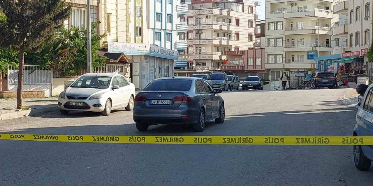 Nizip’te Hareket Halindeki Araca Silahlı Saldırı: 1 Ölü
