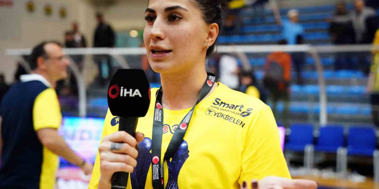 Manolya Kurtulmuş: ”böyle Bir Ailede Olmaktan Gurur Duyuyorum”