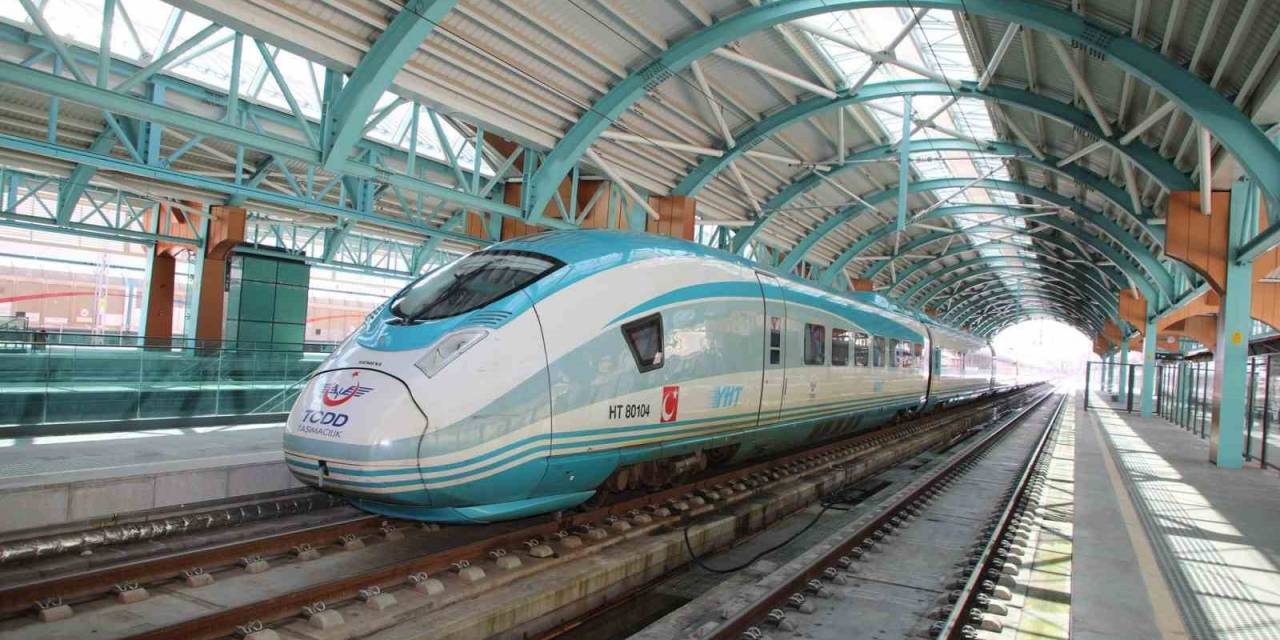 Zaman Yüksek Hızlı Trenle Aşılacak