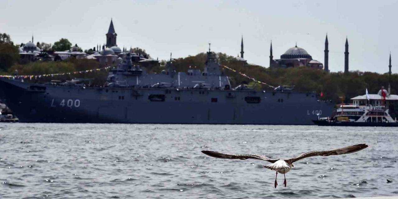 Ayasofya’dan Tcg Anadolu’ya Eşsiz Manzara