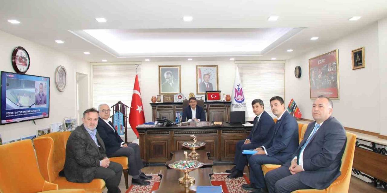 Başkan Çelik Yeni Spor Tesislerinin Müjdesini Verdi