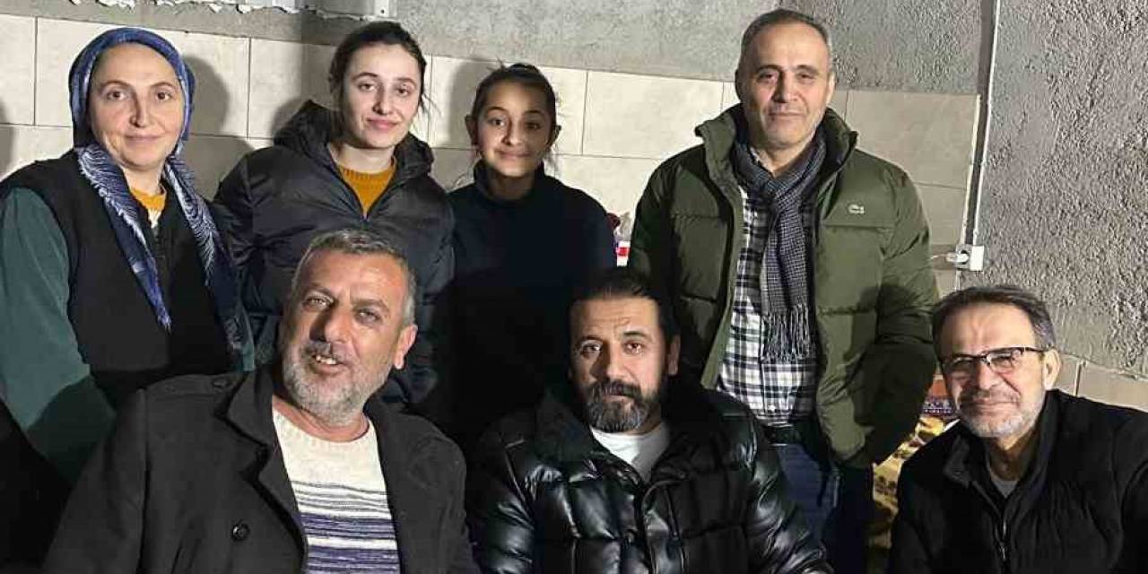 Organizatör Kürşat Şahin, Dünya Şampiyonlarını Depremzedeler İçin Ringe Çıkartacak