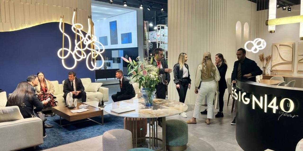 Türk Mobilya Üreticileri İtalya’daki Fuarda Siparişleri Topladı