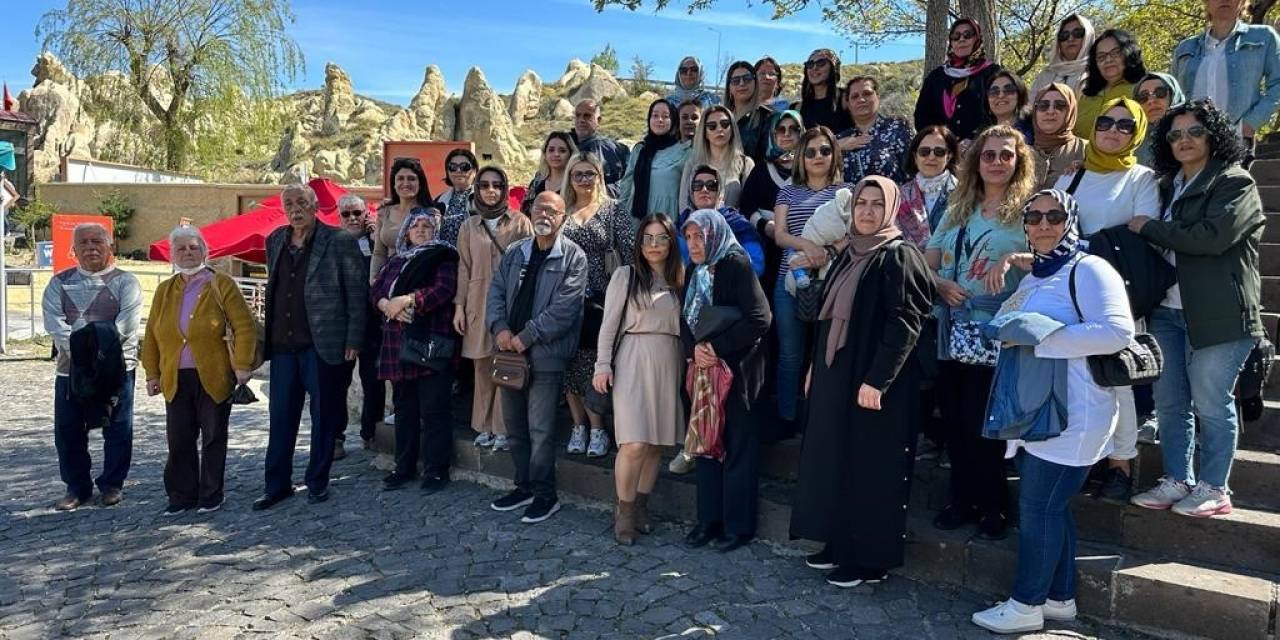 Diyarbakırlı 65 Yaş Ve Üstü Kursiyerlere Kapadokya Gezisi