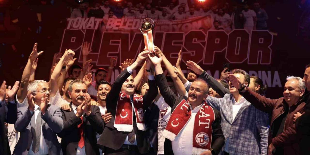 Tokat Belediye Plevnespor’un Şampiyonluğu Coşkuyla Kutlandı