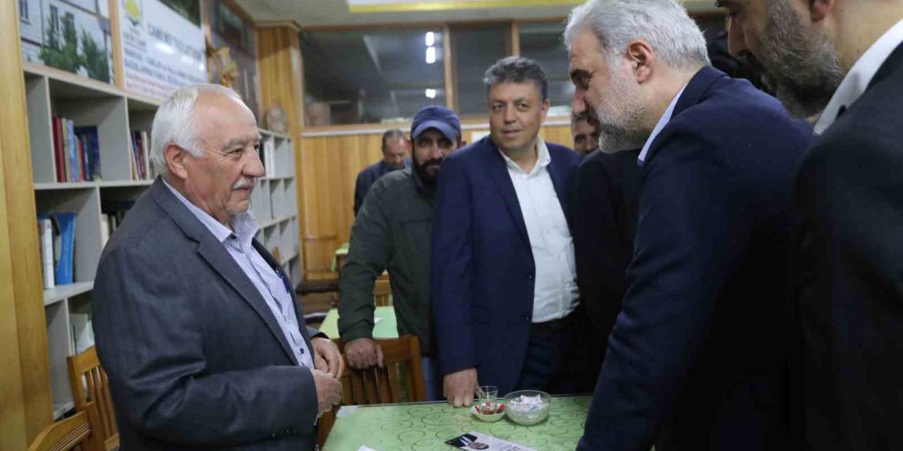 Ak Parti İstanbul İl Başkanı Kabaktepe, Ataşehir Esnafını Ziyaret Etti