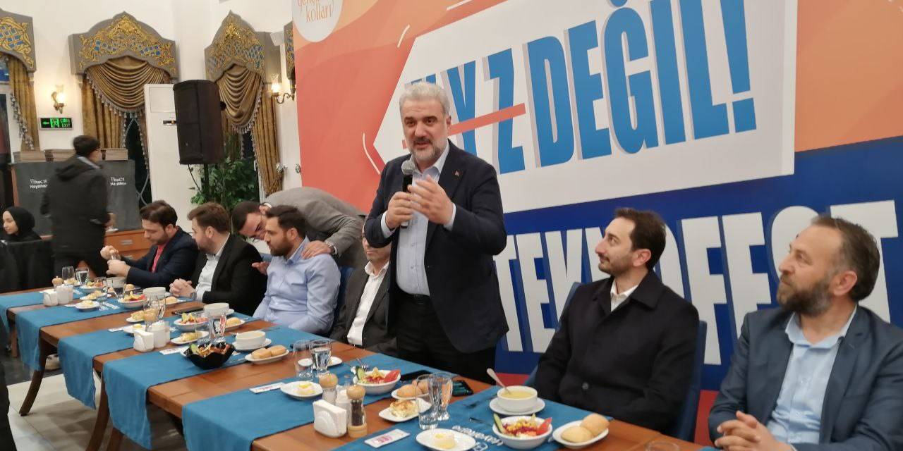 Kabaktepe: “dünyada Türk Gençleri De Var Demeniz İçin Gecemizi Gündüzümüze Katarak Çalışıyoruz”