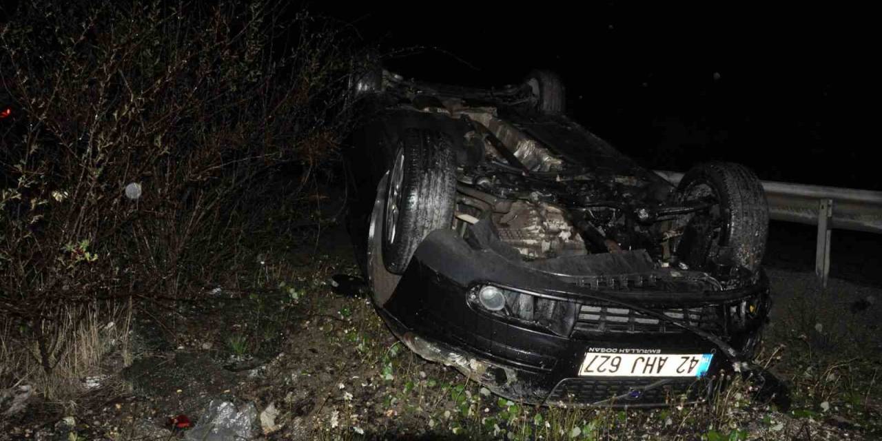 Yağışlı Havada Ters Takla Attılar, Yara Almadan Kurtuldular