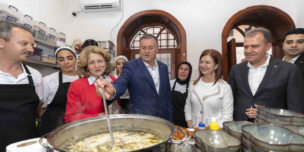 Depremde Yıkılan Hatay Gastronomi Evi, Mersin’de Açıldı