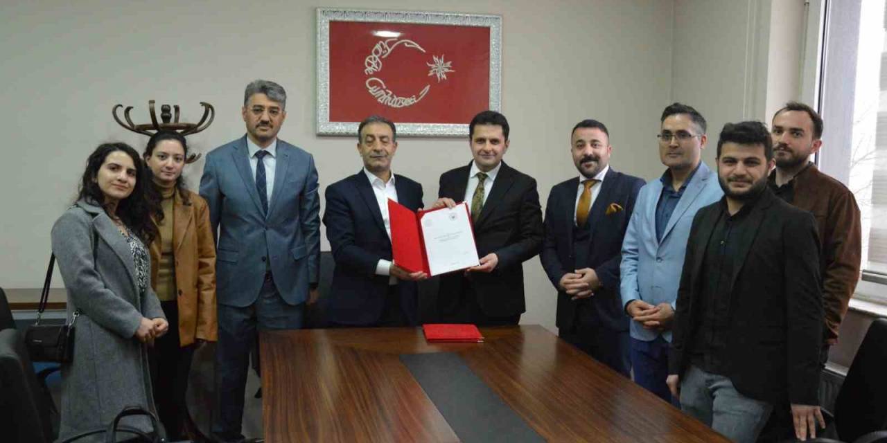 Millî Eğitim Müdürlüğü İle Erzurum Barosu Arasında İş Birliği Protokolü