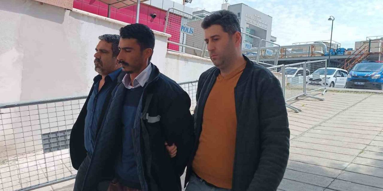 Yasak Aşk Şüphesi Facia Getirdi: Önce Eşini Sonra Da Dayısını Öldürdü