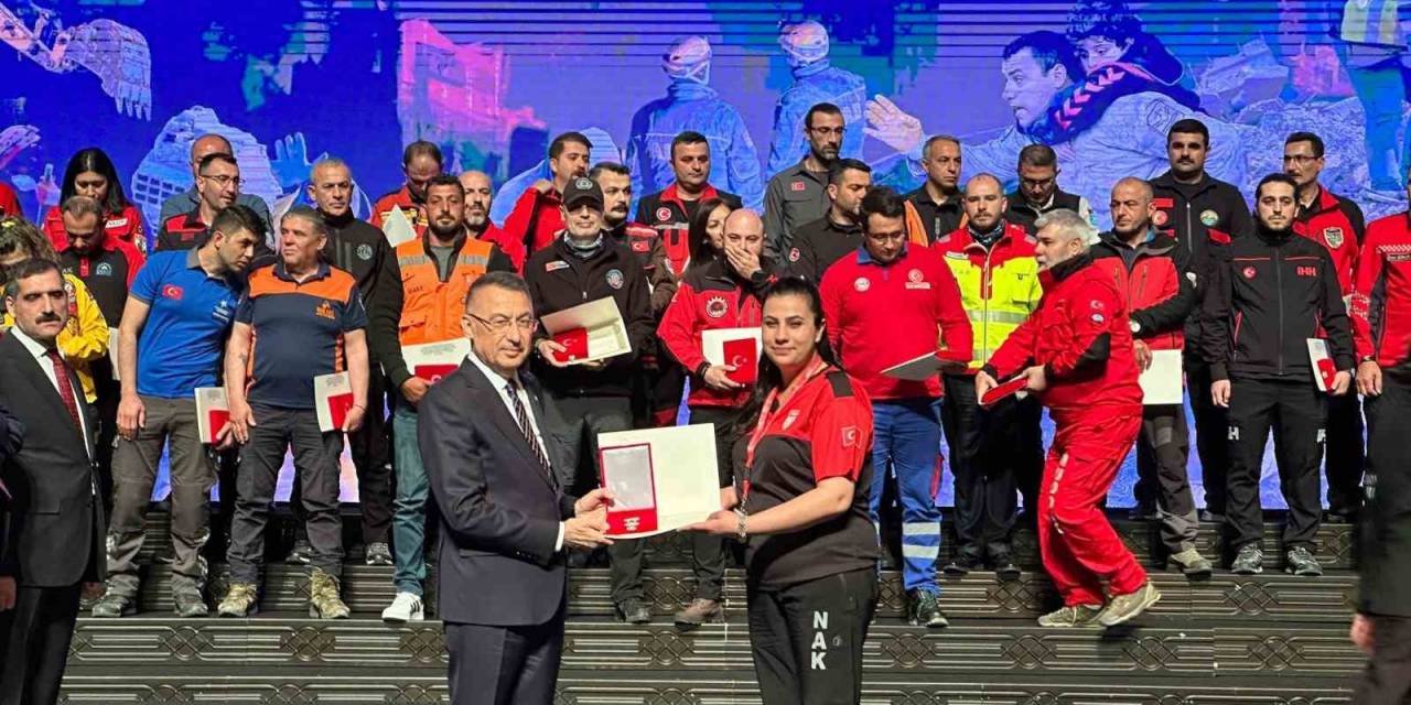 Nak’a Devlet Üstün Fedakarlık Madalyası