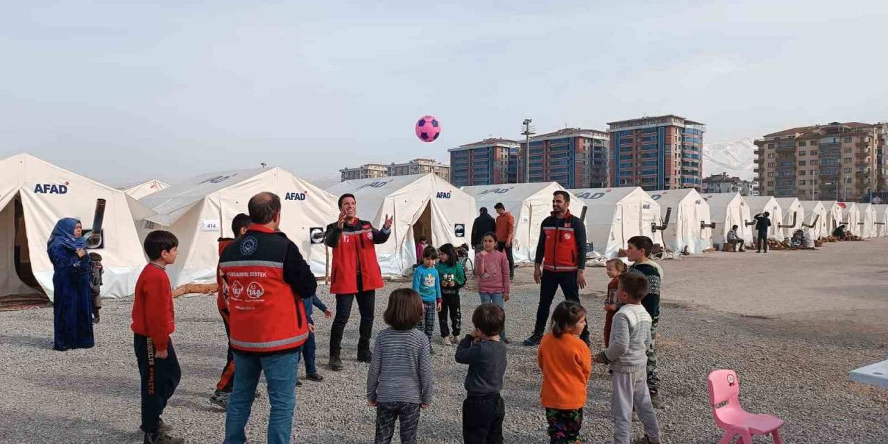 Bingöl’de 5 Bin 680 Depremzede Misafir Ediliyor