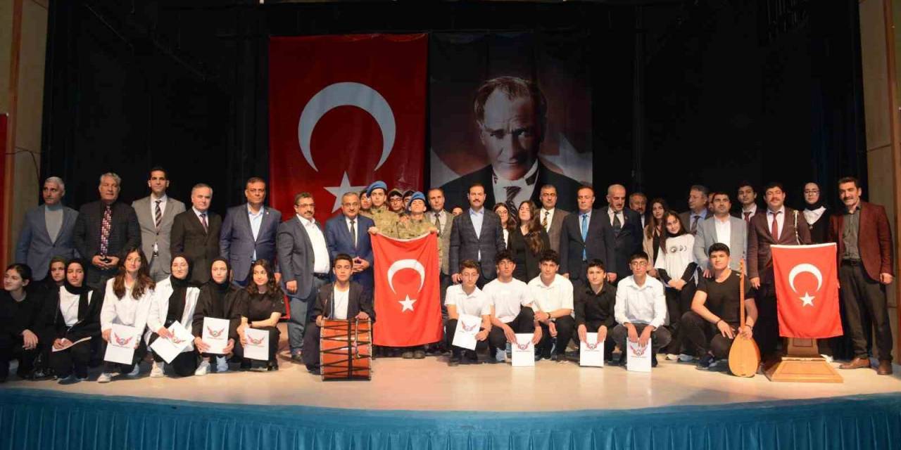 Tatvan’da Kut’ül Amare Zaferi Kutlandı