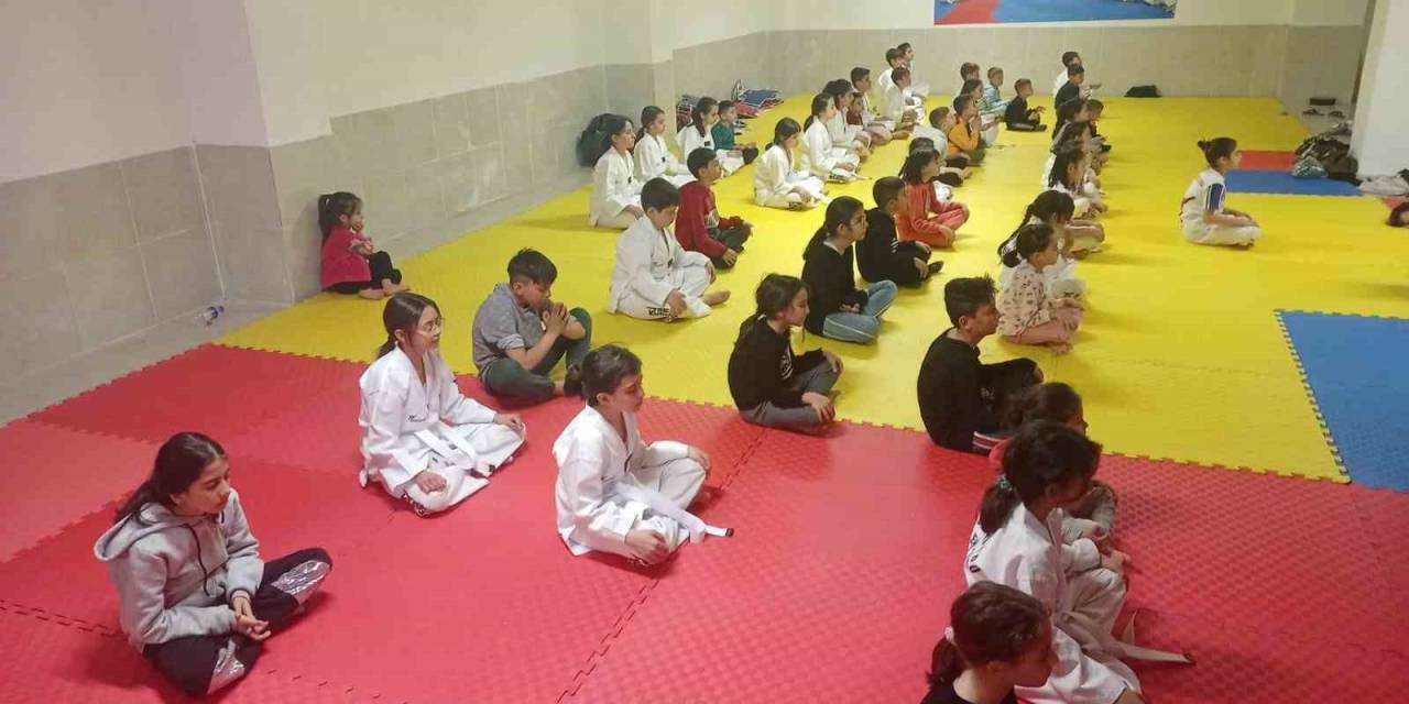 Depremin Yaraları Sporla Sarılıyor