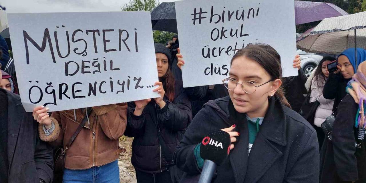 Biruni Üniversitesi Öğrencilerinden Zam Tepkisi