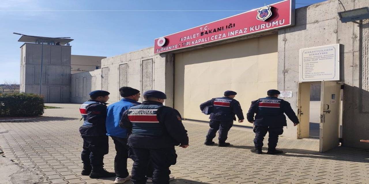 Haklarında Kesinleşmiş Hapis Cezası Olan İki Firari Tutuklandı