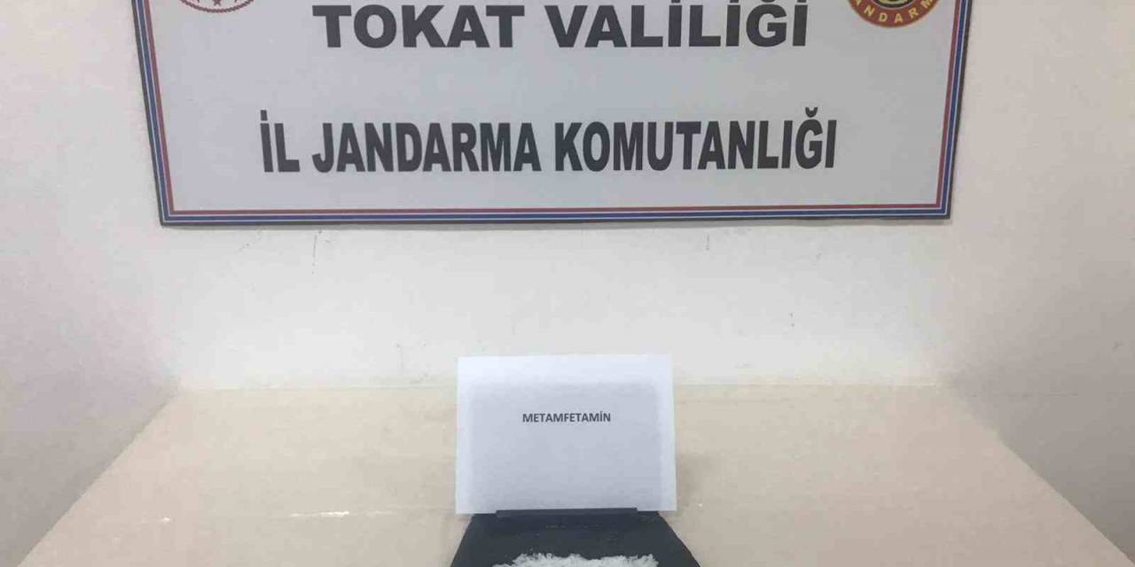 Tokat’ta Şahsın Üzerinde Uyuşturucu Madde Bulundu