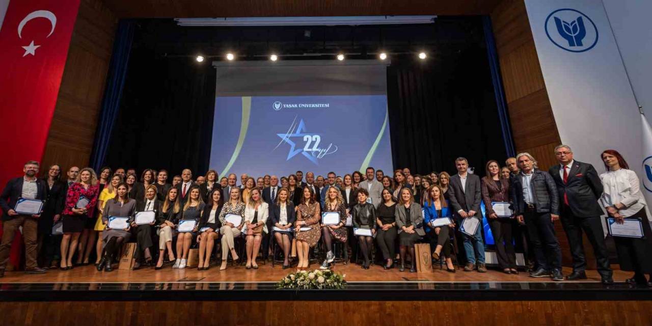 Yaşar Üniversitesi 22 Yaşında