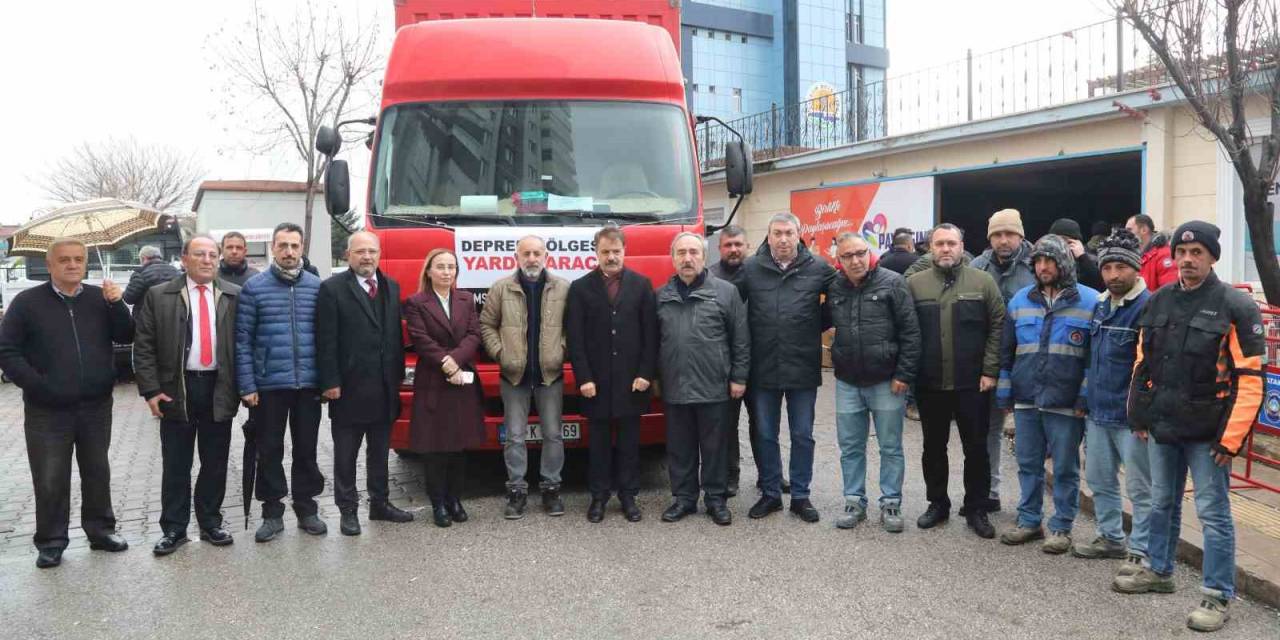 Atakum’da Deprem Dayanışması Bin 700 Aileye Ulaştı