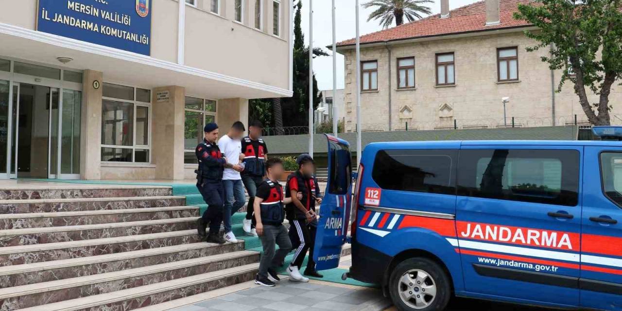Mersin’de 8 Bin 340 Adet Uyuşturucu Hap Ele Geçirildi