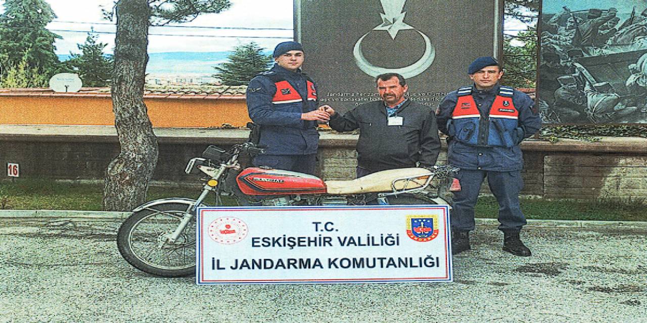 Motosiklet Hırsızları Yakalandı