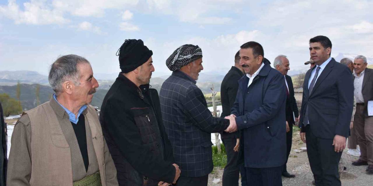 Siirt Valisi Hacıbektaşoğlu, Köy Köy Gezerek Vatandaşların Sorun Ve Taleplerini Dinledi
