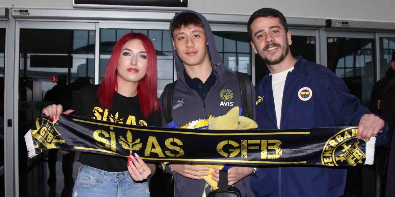 Fenerbahçe’ye Sivas’ta Coşkulu Karşılama!
