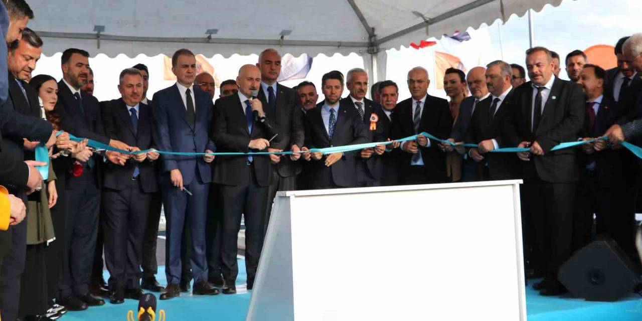 Cumhurbaşkanı Erdoğan: “her Eser Milletin Refahı İçin Konmuş Bir Tuğla”