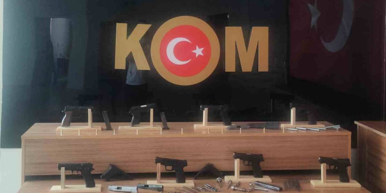 Şanlıurfa’da Silah Ve Tarihi Eser Kaçakçılığı Operasyonu: 2 Gözaltı