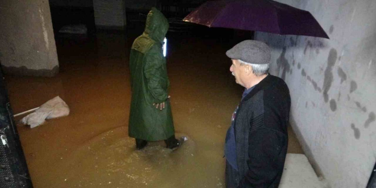 Mersin’i Dolu Ve Sağanak Yağış Vurdu