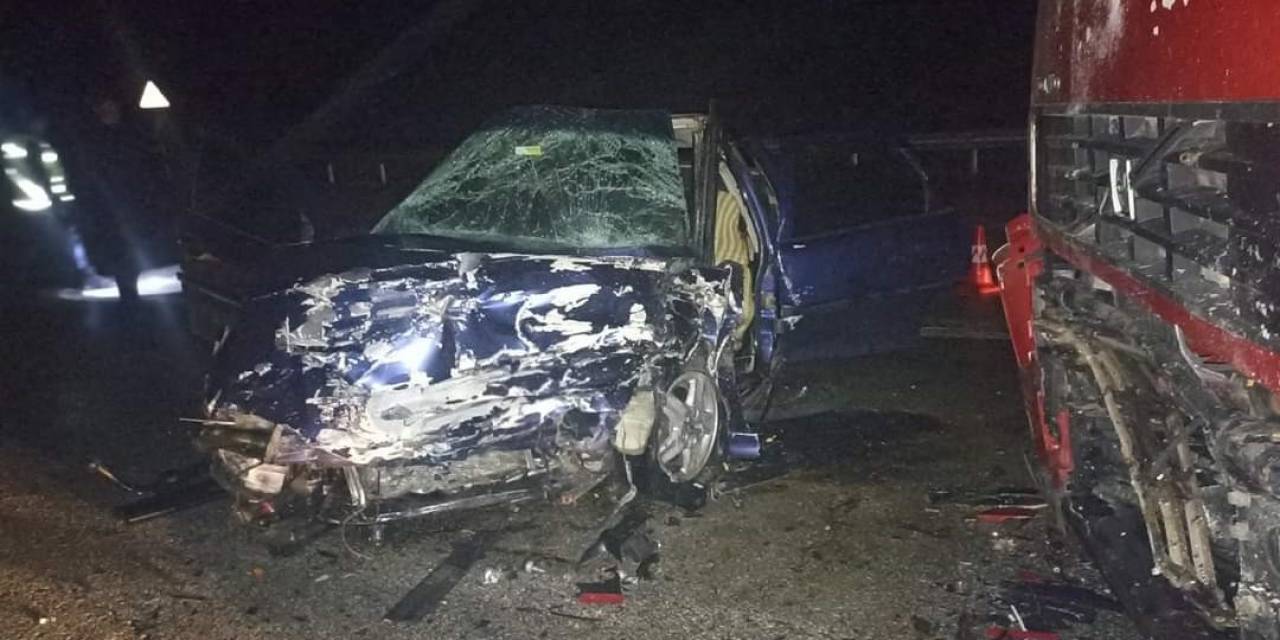 Çorum’da Tır Ve Otomobil Çarpıştı: 3 Yaralı