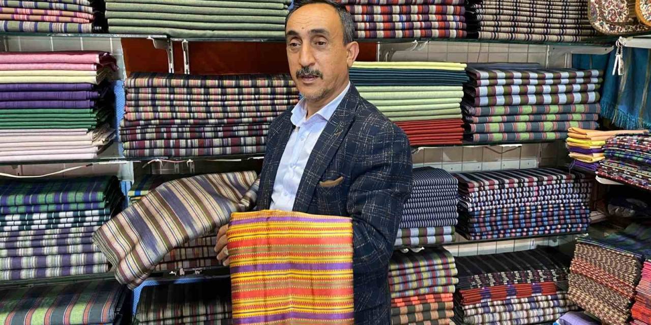 Padişah Kaftanlarında Kullanılan Kutnu Kumaşı Geleceğe Taşınıyor