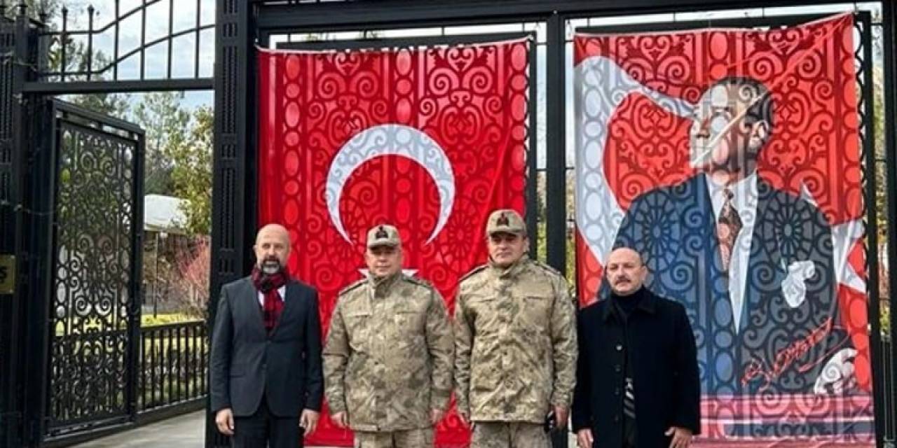 Türkiye’nin En Uzun Tarih Şeridi Komutanları Ağırladı