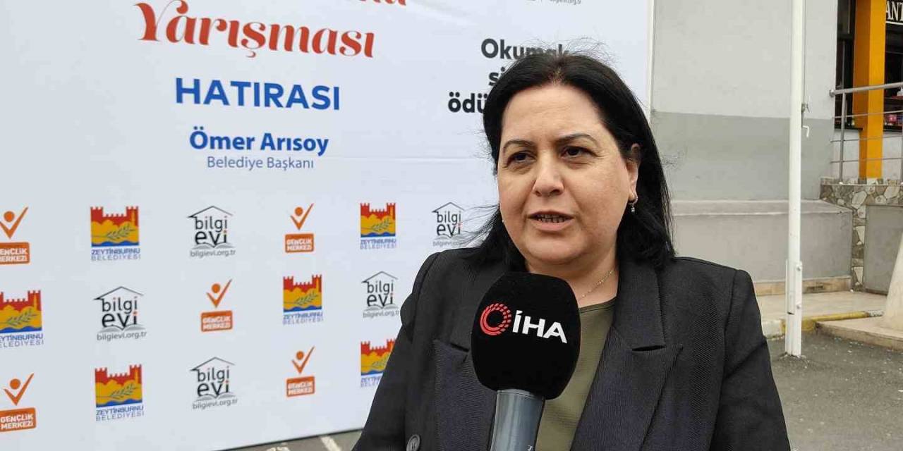 Zeytinburnu’nda 17. Geleneksel Kitap Okuma Yarışması Sınavı Başladı