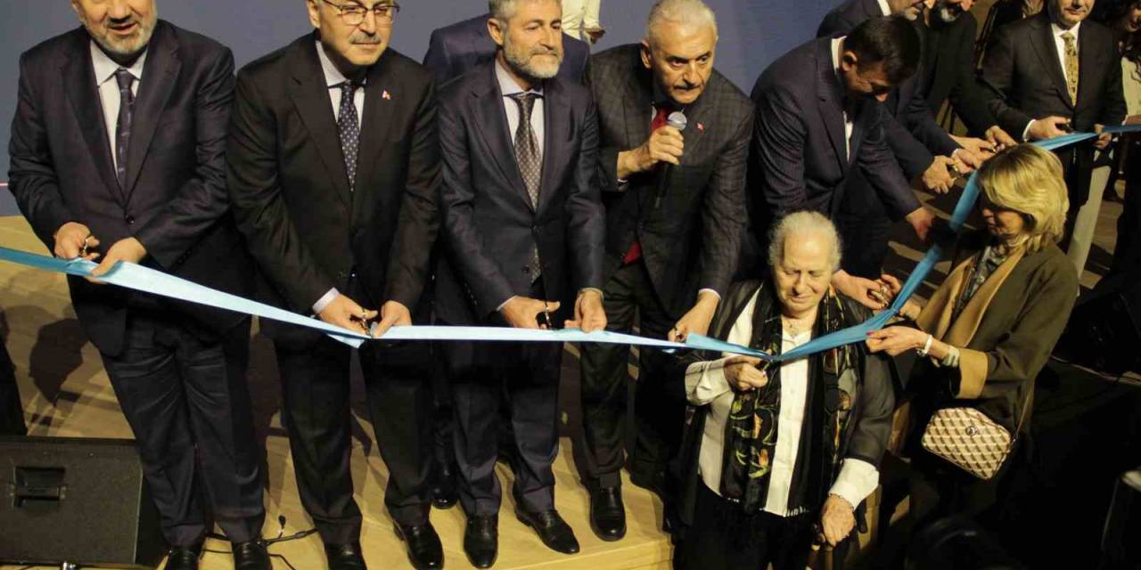 İzmir İktisat Kongresi Binası 100 Yıl Sonra Yeniden Açıldı