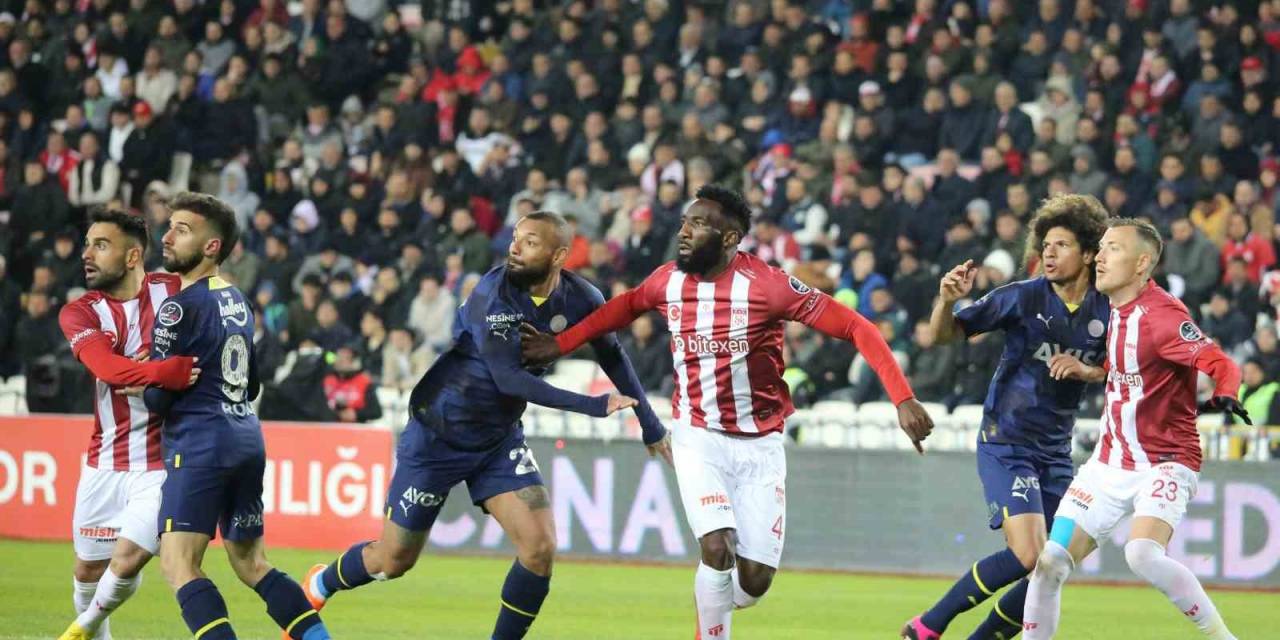 Spor Toto Süper Lig: Dg Sivasspor: 1 - Fenerbahçe: 3 (maç Sonucu)