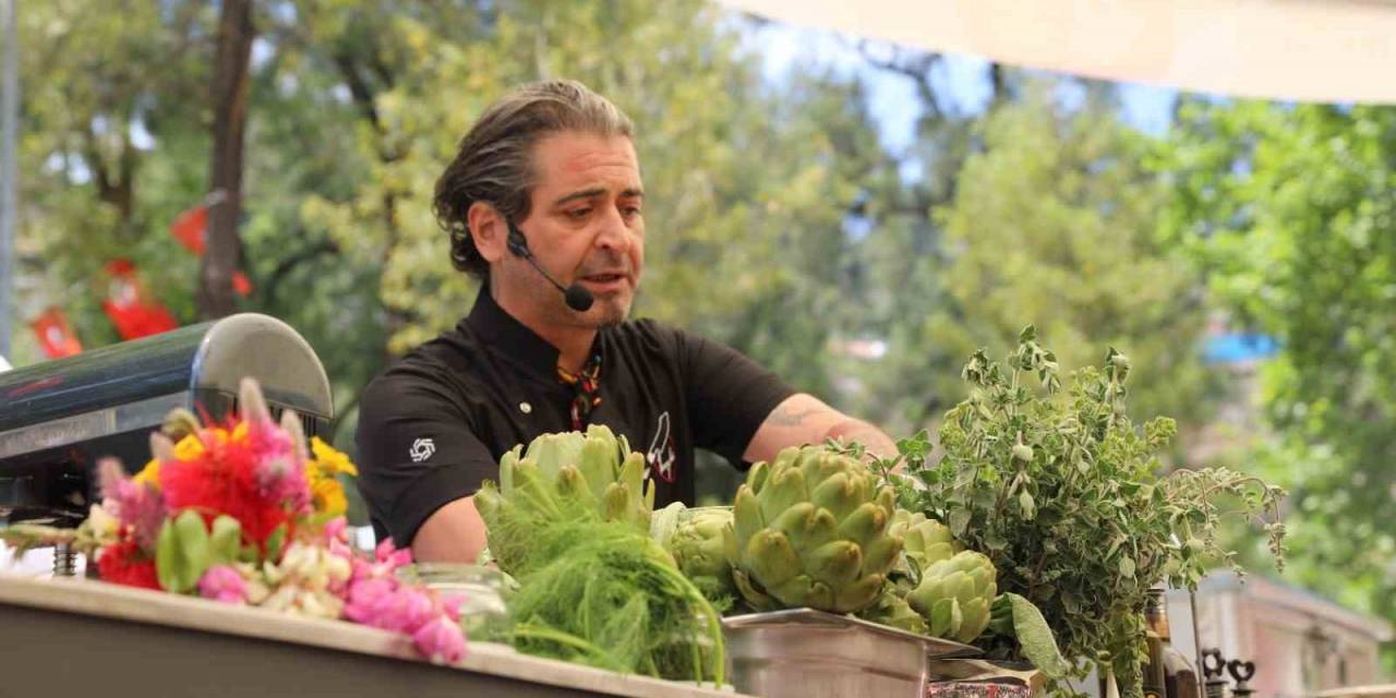 Efeler’de Yemekler Yarıştı, En İyi Tabak Belli Oldu