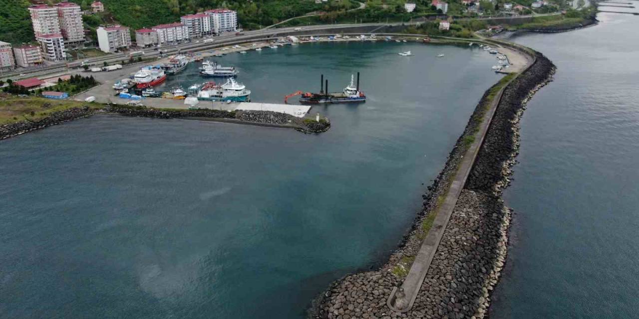 Balıkçı Tekneleri Limanlarına Artık Daha Rahat Girip Çıkabilecek