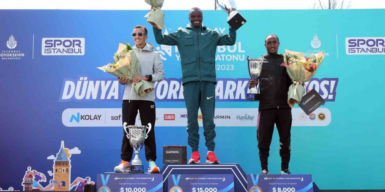 N Kolay Yarı Maratonu’nda Ödüller Sahiplerini Buldu