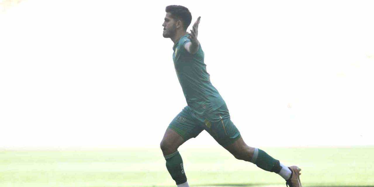 Tff 2. Lig: Bursaspor: 4 - Arnavutköy Belediyespor: 1