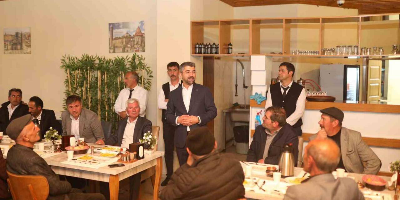 Ak Parti’de Miting Hazırlığı