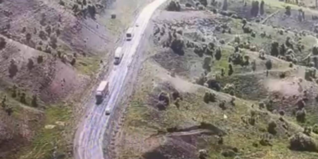 Şırnak’ta 2 Şehit, 45 Kişinin Yaralandığı Kaza Anı Güvenlik Kamerasına Yansıdı