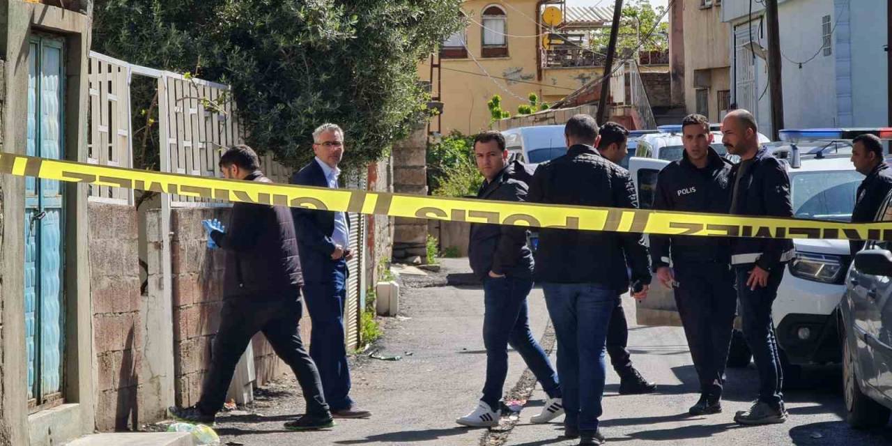 Diyarbakır’da Eşini Ve Kuzenini Öldüren Zanlı Tutuklandı