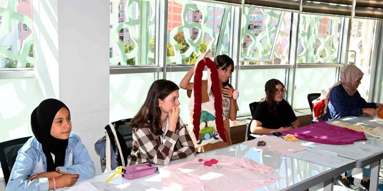 Beyhekim Gelişim Ve Teknoloji Akademisi Geleceğin Donanımlı Bireylerini Yetiştiriyor