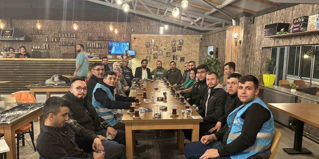 Başkan Mehmet Erkan: "gelecek Gençlerin Omuzunda Yükselecek"