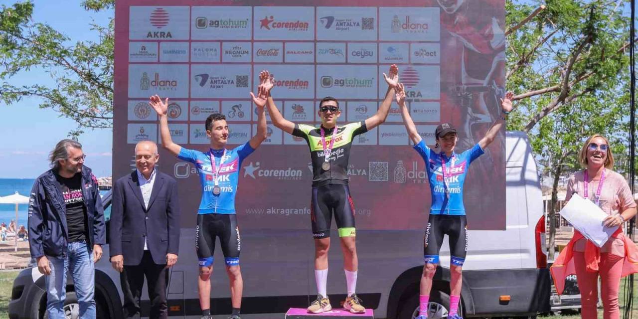 Akra Gran Fondo Antalya Yol Bisikleti Yarışında Ödüller Sahiplerini Buldu