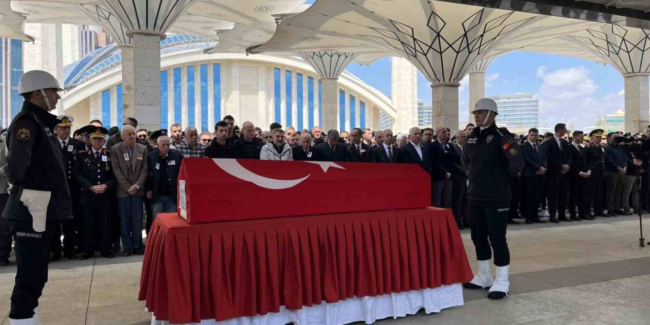 Şehit Polis Memuru Özgür Barçın, Ankara’da Son Yolculuğuna Uğurlandı