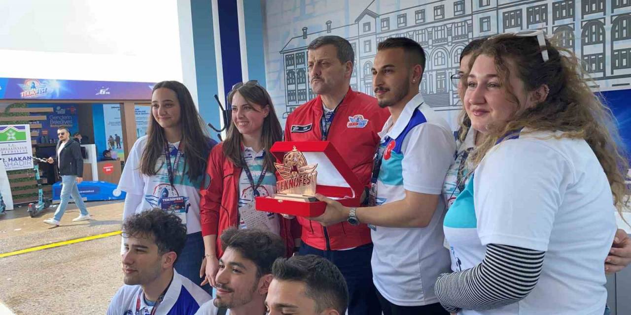 Gazi Üniversitesi Öğrencileri Teknofest’te